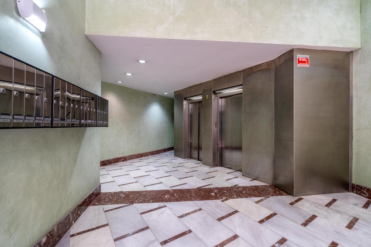만레사 Espectacular Loft En Centrico Edificio Singular 아파트 외부 사진